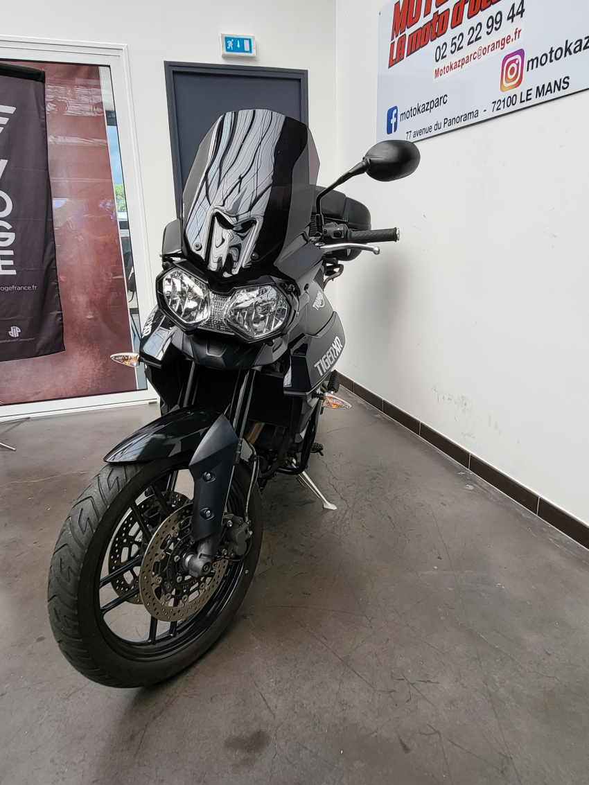 TRIUMPH TIGER 800 XR FULL BLACK OPTIONS REVISE ET GARANTIE 12 MOIS