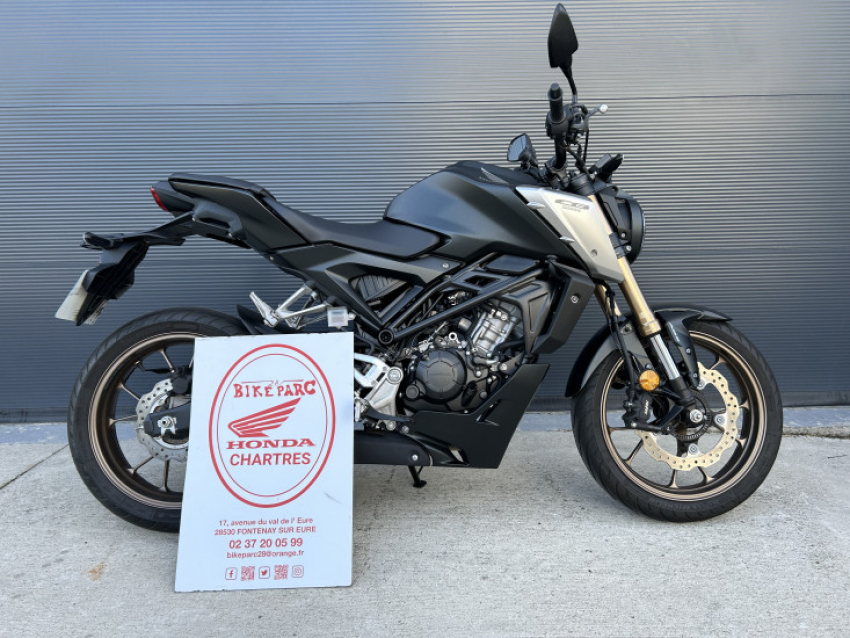 CB125R