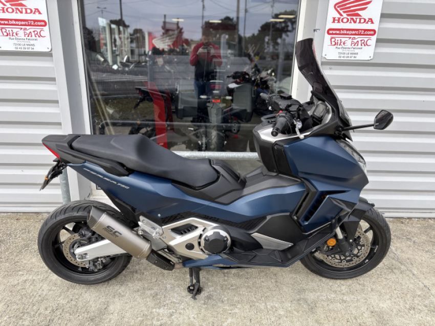 HONDA FORZA 750