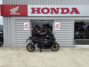 HONDA FORZA 750