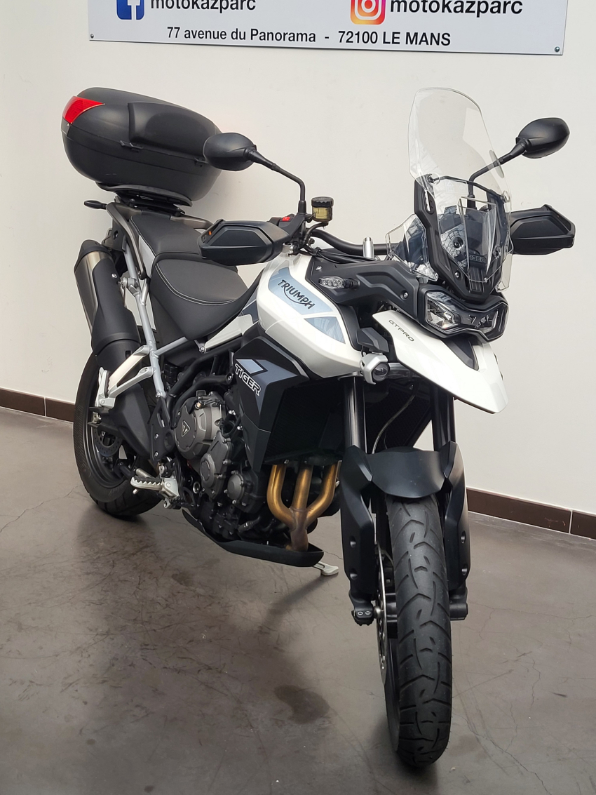 TRIUMPH Tiger 900 GT PRO comme neuf garantie 12 mois