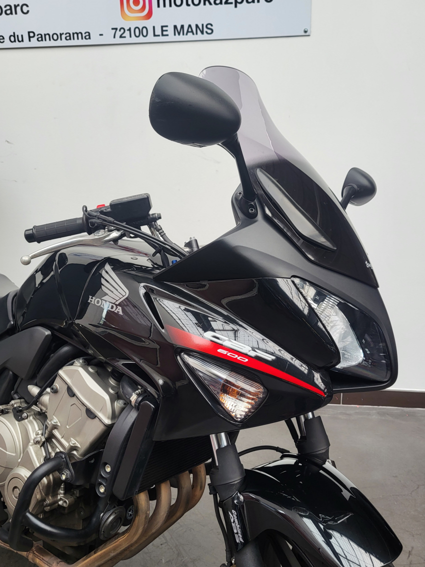 HONDA CBF 600 S REVISE ET GARANTIE 12 MOIS AVEC OPTIONS HONDA CBF 600 S REVISE ET GARANTIE 12 MOIS AVEC OPTIONS