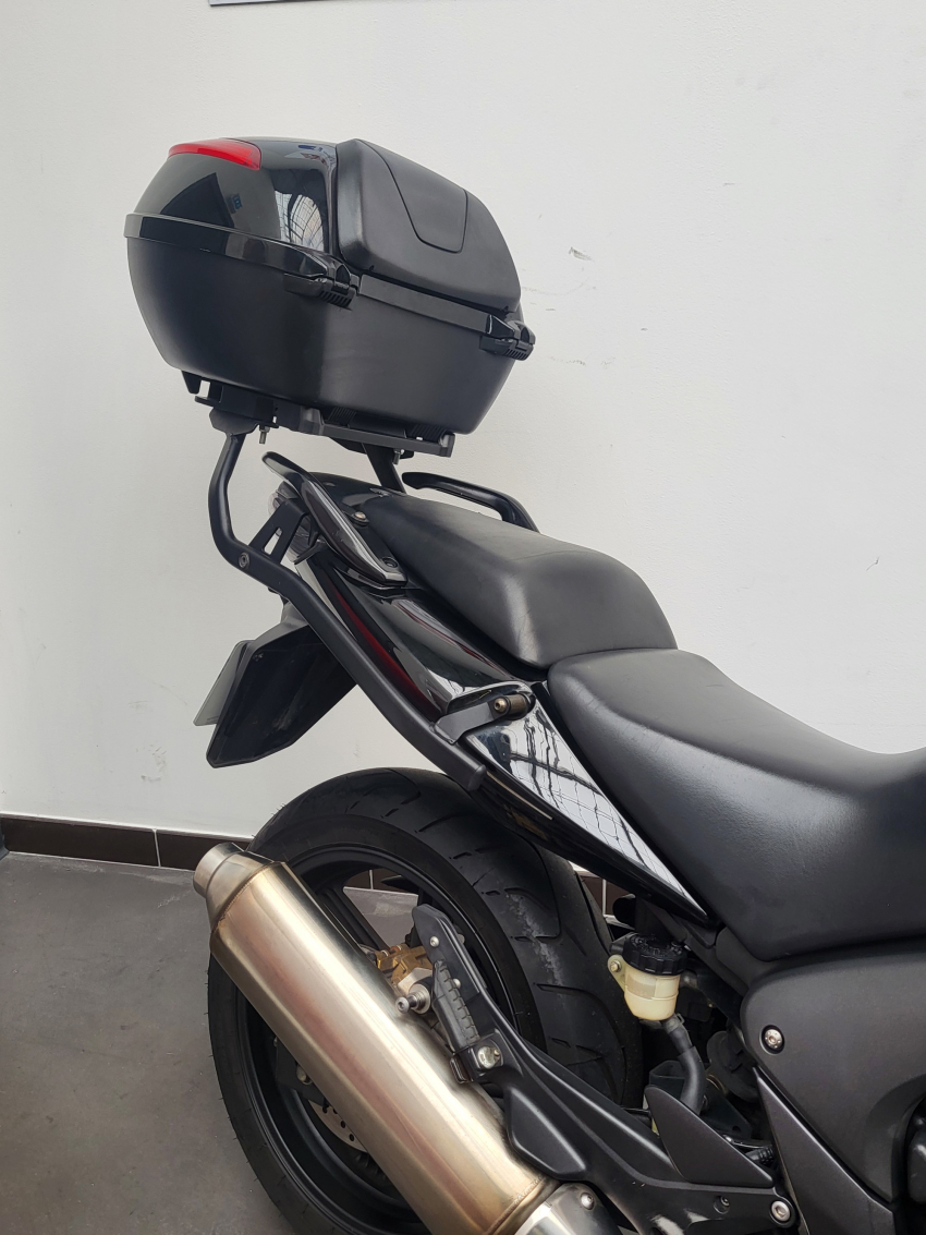 HONDA CBF 600 S REVISE ET GARANTIE 12 MOIS AVEC OPTIONS HONDA CBF 600 S REVISE ET GARANTIE 12 MOIS AVEC OPTIONS