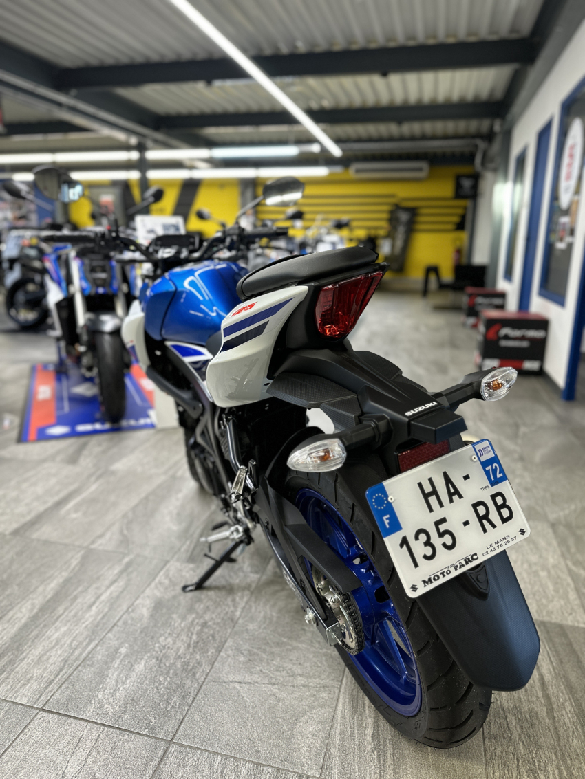 SUZUKI GSX-S 125 ABS