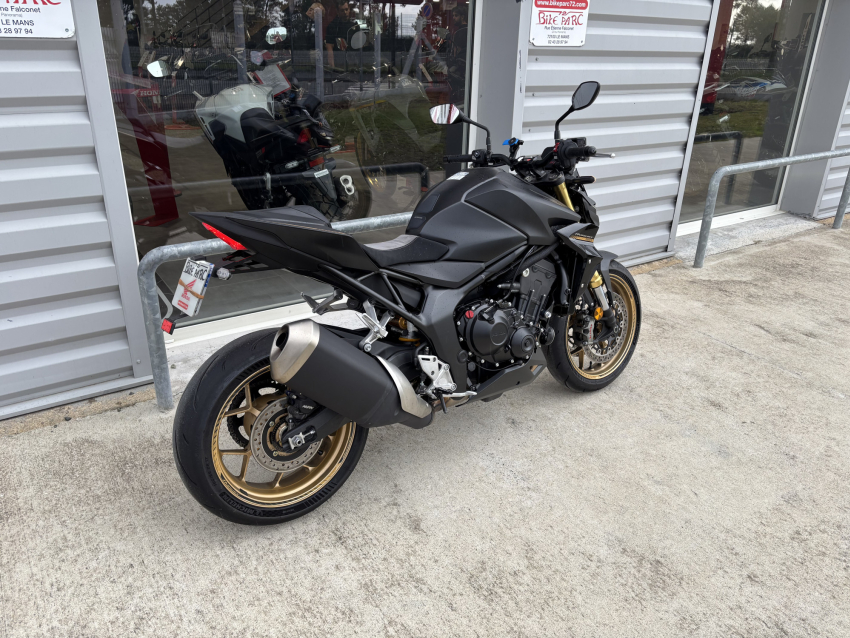 HONDA CB 1000 HORNET SP HONDA CB 1000 HORNET SP