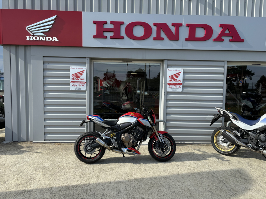 HONDA CB650R Neo Sports Café HONDA CB650R Neo Sports Café