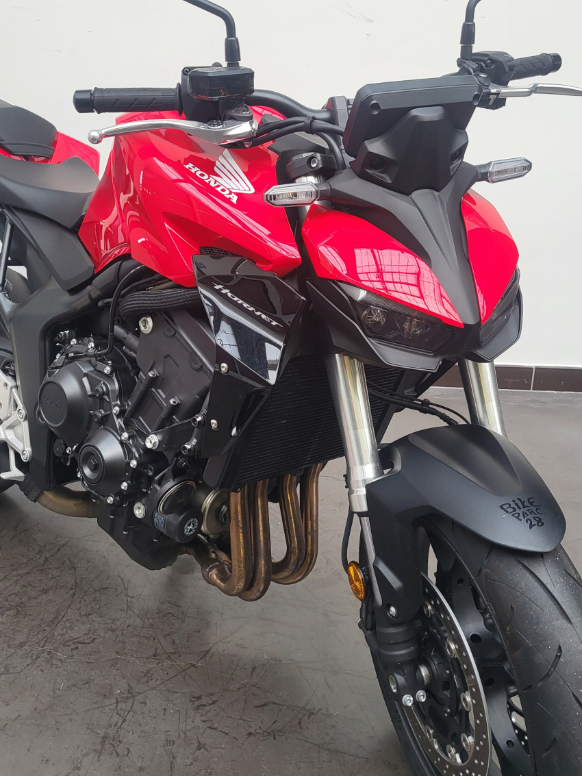 HONDA CB 1000 HORNET ROUGE GARANTIE CONSTRUCTEUR 2030