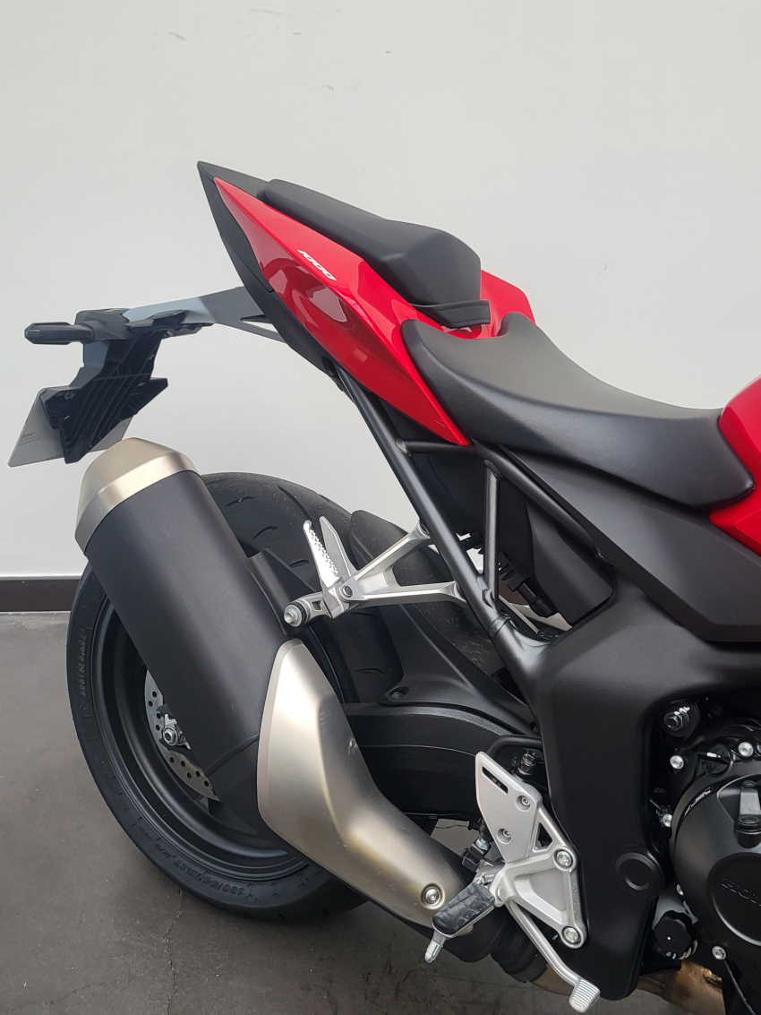 HONDA CB 1000 HORNET ROUGE GARANTIE CONSTRUCTEUR 2030