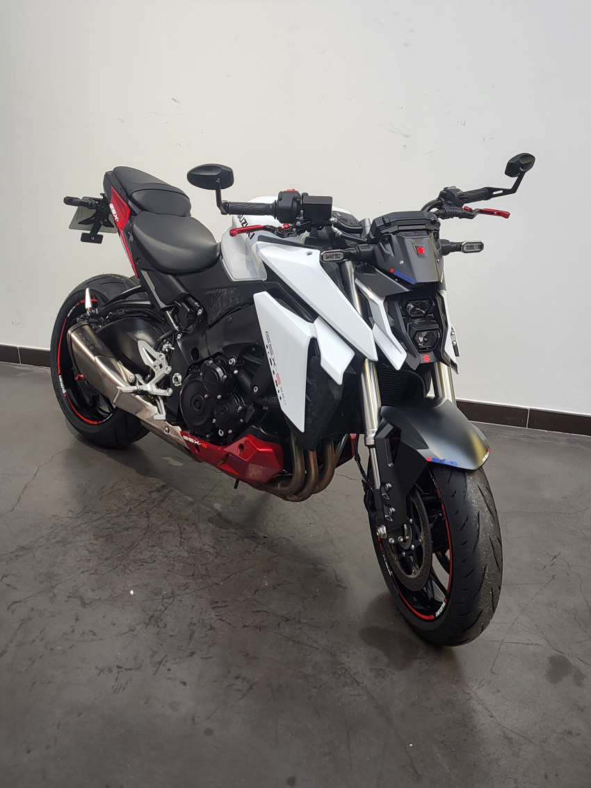 SUZUKI GSX-S 950 EN A2 REVISE ET GARANTIE 12 MOIS SUZUKI GSX-S 950 EN A2 REVISE ET GARANTIE 12 MOIS