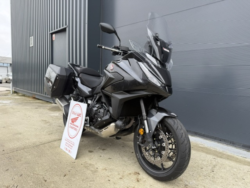 NT 1100 DCT NT 1100 DCT