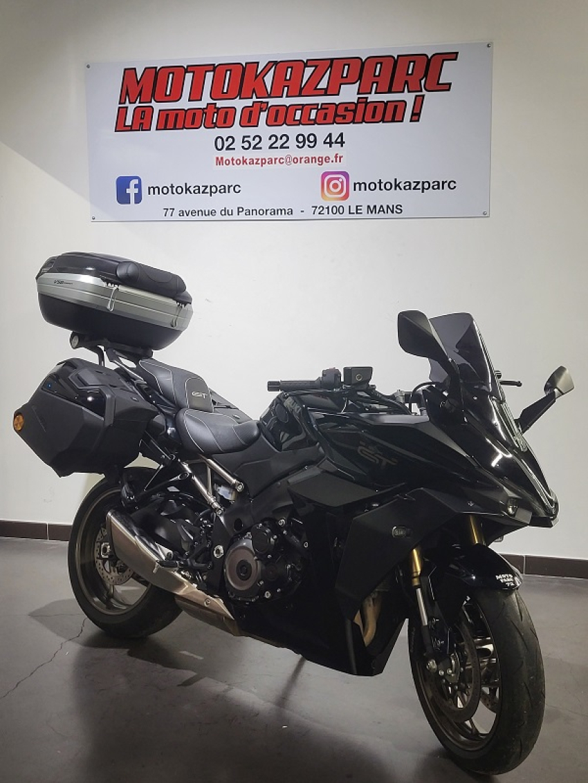 SUZUKI GSX-S 1000 GT FULL BLACK ET FULL OPTIONS ! SUZUKI GSX-S 1000 GT FULL BLACK ET FULL OPTIONS !