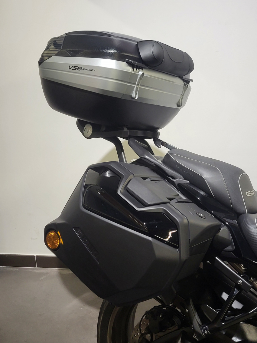 SUZUKI GSX-S 1000 GT FULL BLACK ET FULL OPTIONS ! SUZUKI GSX-S 1000 GT FULL BLACK ET FULL OPTIONS !