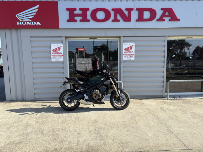 HONDA CB650R Neo Sports Café