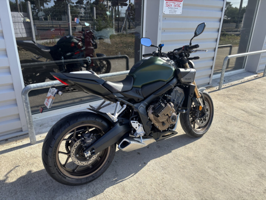 HONDA CB650R Neo Sports Café