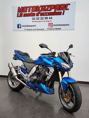 KAWASAKI Z 1000 BLEU FULL OPTIONS REVISE ET GARANTIE 12 MOIS