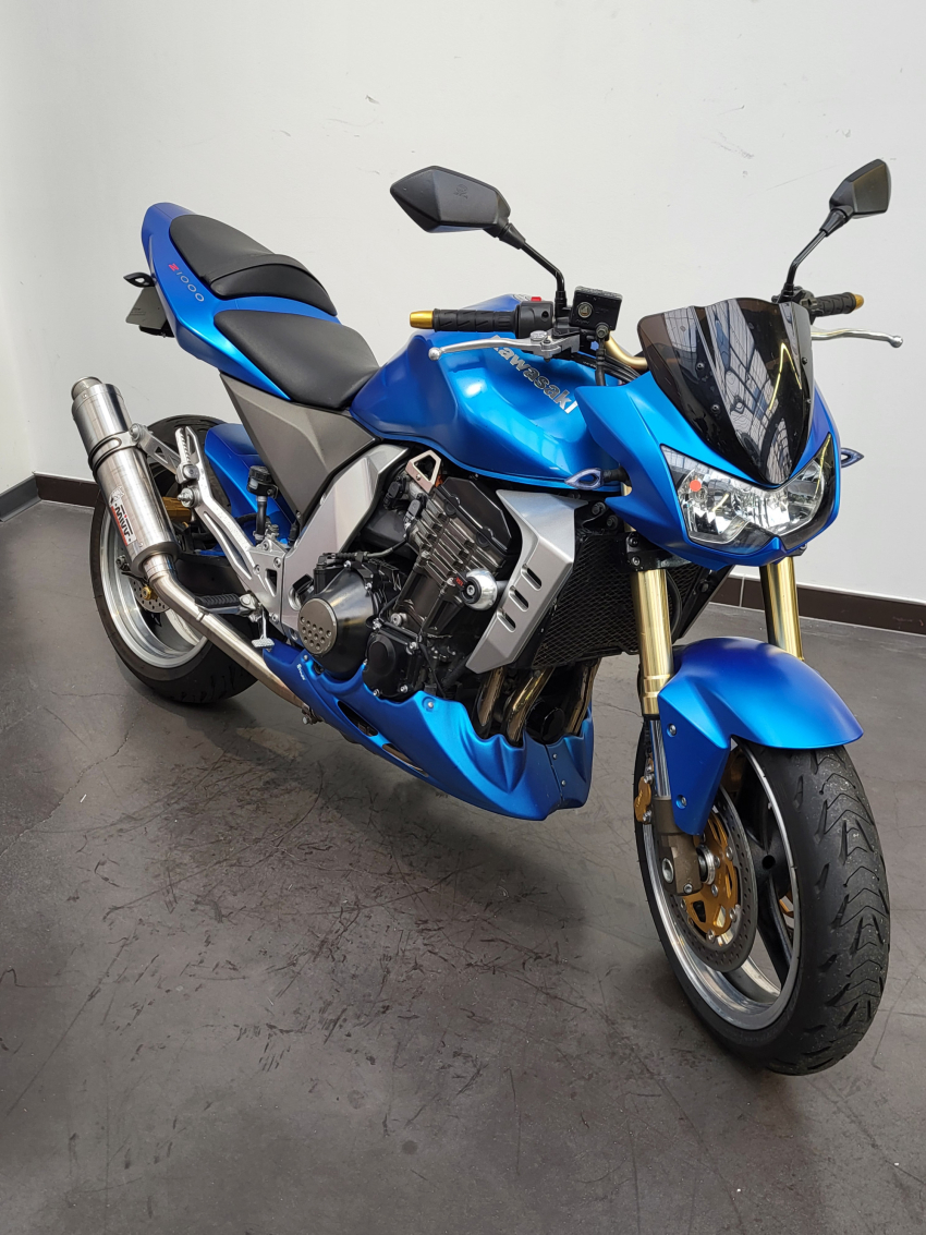 KAWASAKI Z 1000 BLEU FULL OPTIONS REVISE ET GARANTIE 12 MOIS