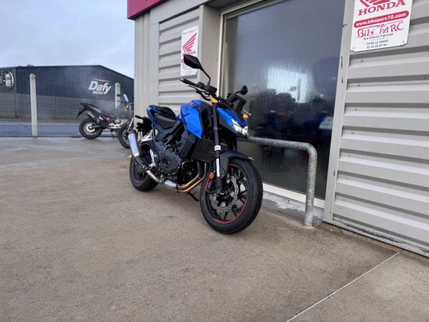 HONDA HORNET 750 HONDA HORNET 750