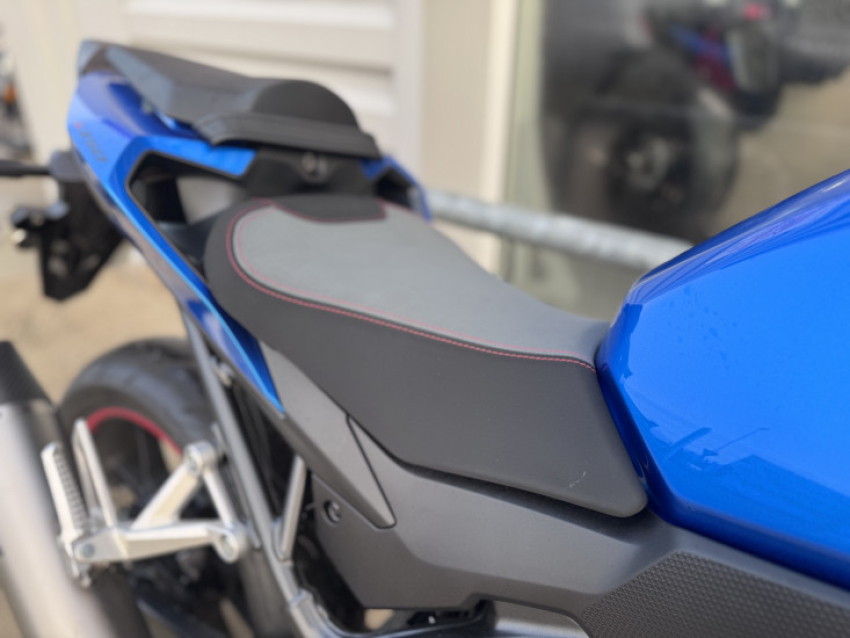 HONDA HORNET 750 HONDA HORNET 750