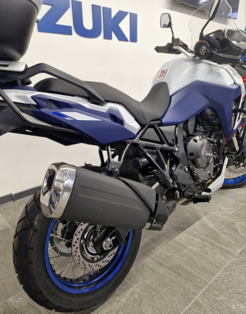 SUZUKI DL V-STROM 800DE SUZUKI DL V-STROM 800DE