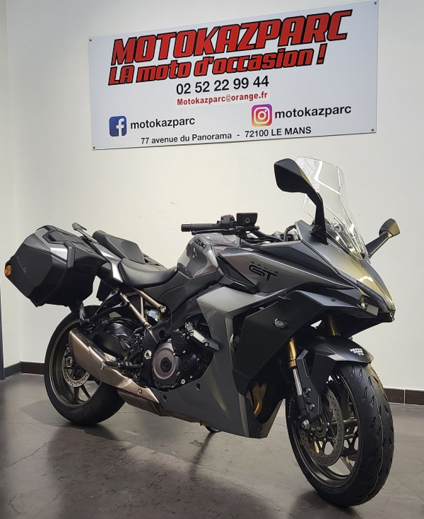 SUZUKI GSX-S 1000 GT REVISEE ET GARANTIE CONSTRUCTEUR + VALISES