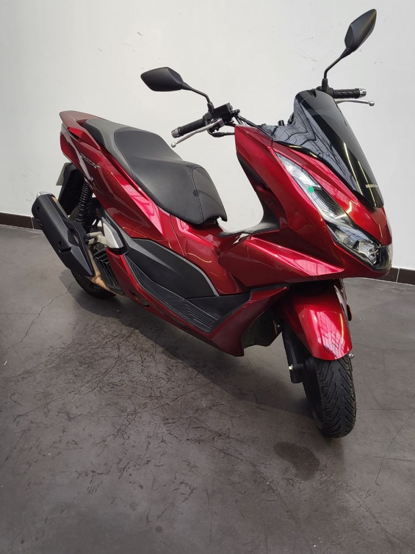 HONDA PCX 125 REVISE ET GARANTIE 12 MOIS 