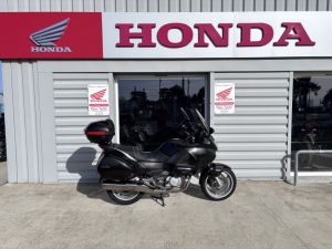 HONDA DEAUVILLE 700 ABS