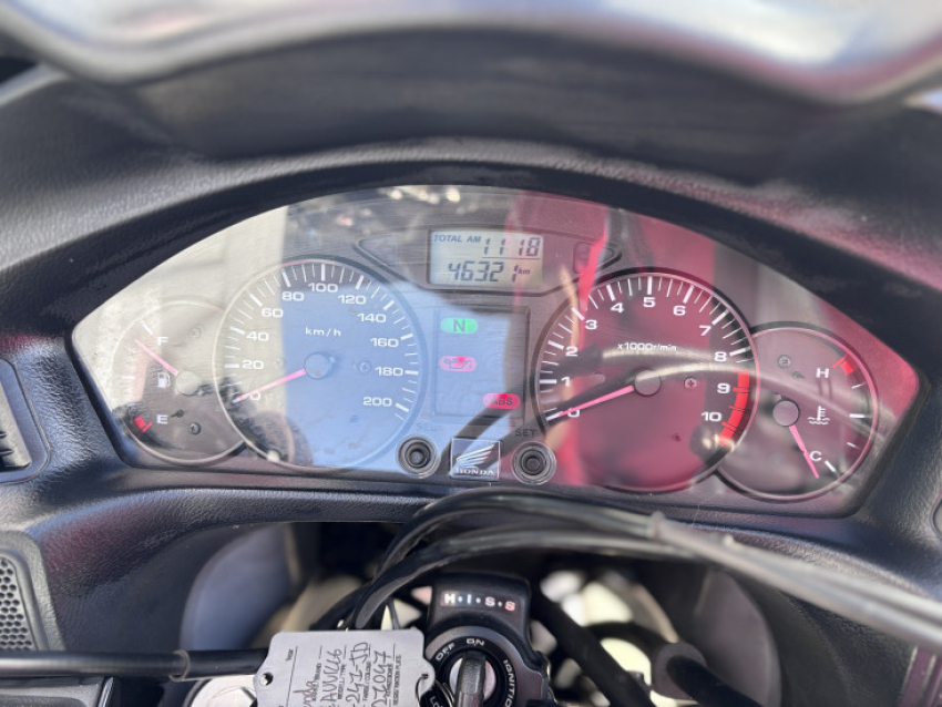 HONDA DEAUVILLE 700 ABS HONDA DEAUVILLE 700 ABS