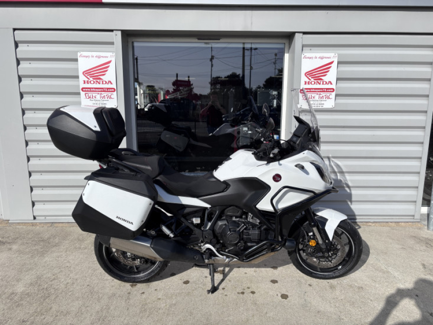 HONDA NT 1100 BOITE DCT HONDA NT 1100 BOITE DCT
