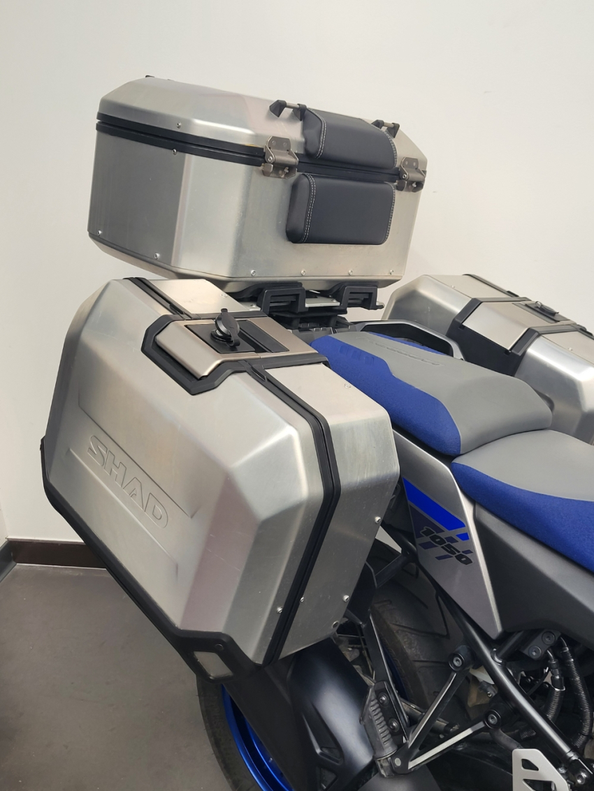 SUZUKI V-STROM 1050SE VALISES REVISE ET GARANTIE 12 MOIS SUZUKI V-STROM 1050SE VALISES REVISE ET GARANTIE 12 MOIS