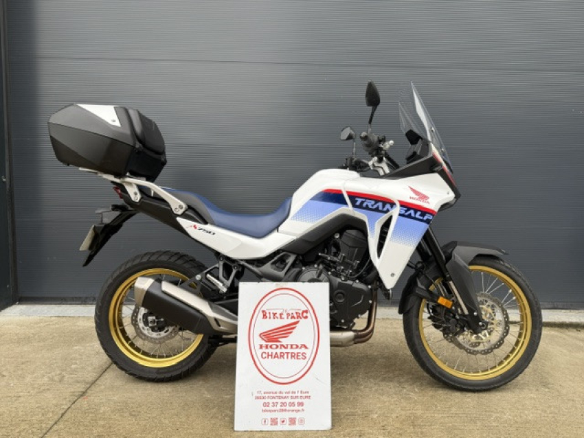 TRANSALP 750