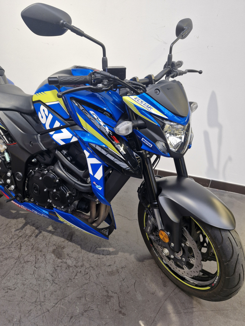 SUZUKI GSX-S 750