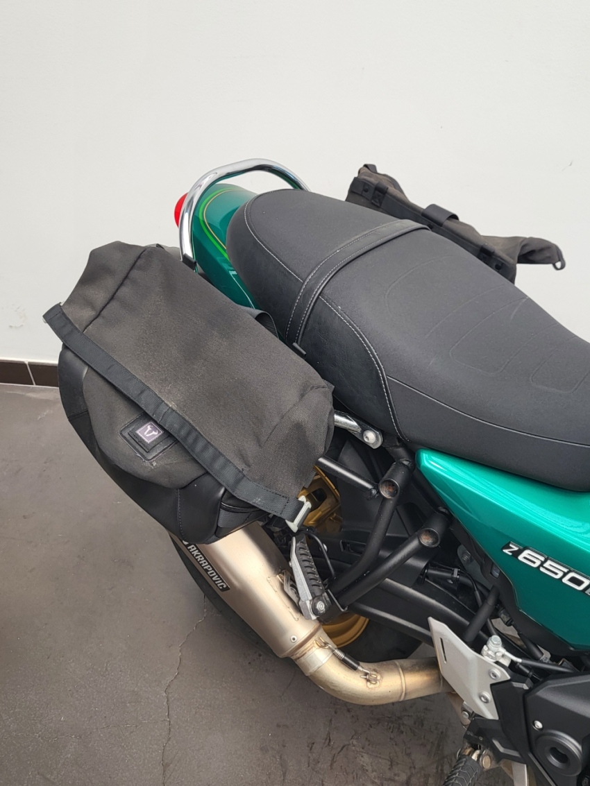 KAWASAKI Z650 - RS OPTIONS REVISEE ET GARANTIE 12 MOIS KAWASAKI Z650 - RS OPTIONS REVISEE ET GARANTIE 12 MOIS