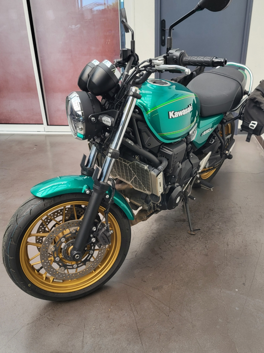 KAWASAKI Z650 - RS OPTIONS REVISEE ET GARANTIE 12 MOIS KAWASAKI Z650 - RS OPTIONS REVISEE ET GARANTIE 12 MOIS