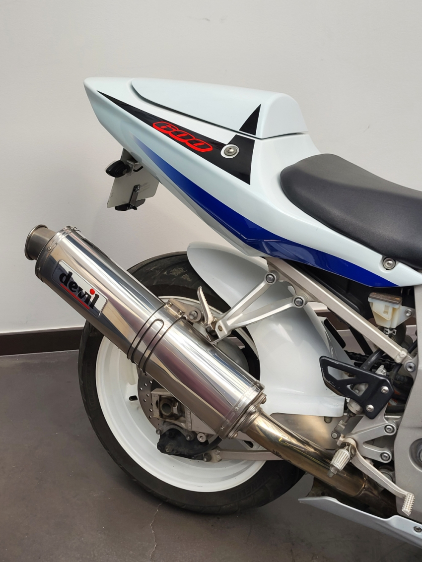 SUZUKI GSX-R 600 REVISE ET GARANTIE 12 MOIS