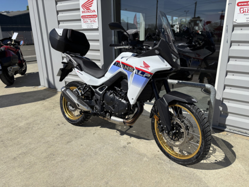 HONDA TRANSALP 750 FULL / A2 HONDA TRANSALP 750 FULL / A2