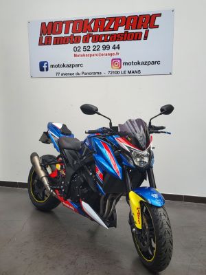 SUZUKI GSX-S 750 FULL OPTIONS PEINTURE REVISE ET GARANTIE 12 MOIS