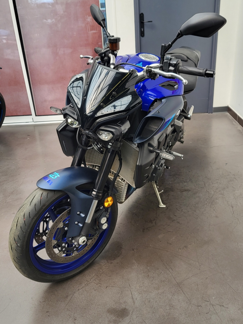 YAMAHA MT-10 REVISE ET GARANTIE 12 MOIS + OPTIONS YAMAHA MT-10 REVISE ET GARANTIE 12 MOIS + OPTIONS