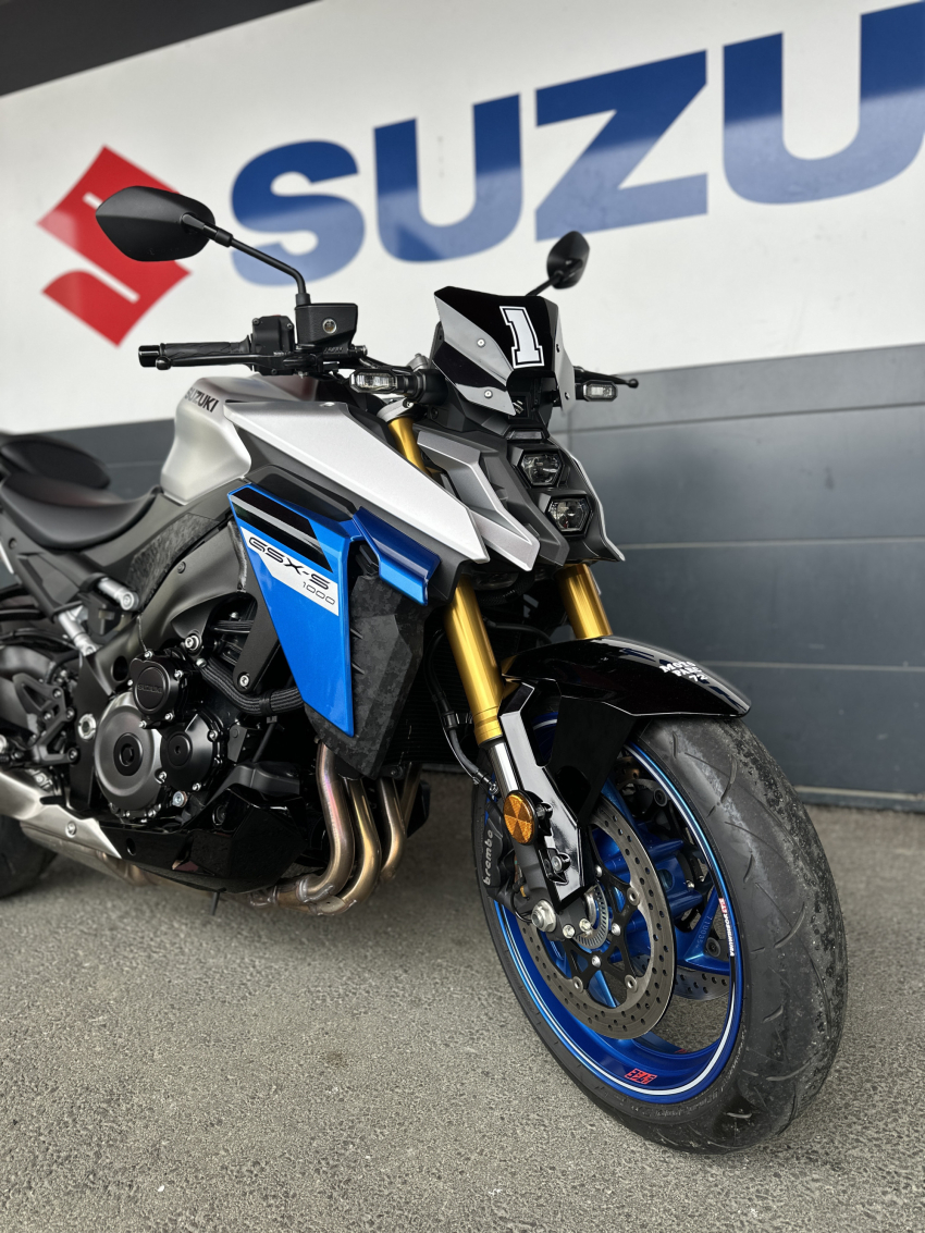 SUZUKI GSX-S 1000 COMME NEUVE ET GARANTIE 5 ANS 