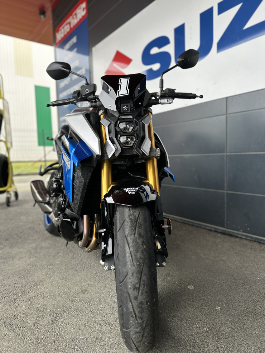 SUZUKI GSX-S 1000 COMME NEUVE ET GARANTIE 5 ANS 