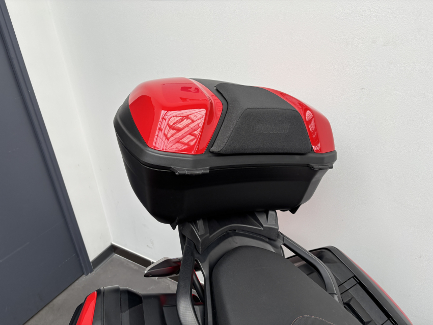 DUCATI MULTISTRADA END