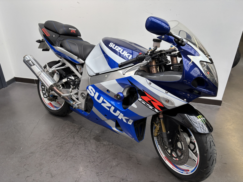 SUZUKI GSX-R 1000 SUZUKI GSX-R 1000