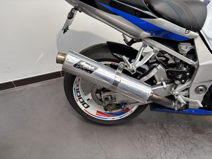 SUZUKI GSX-R 1000 SUZUKI GSX-R 1000