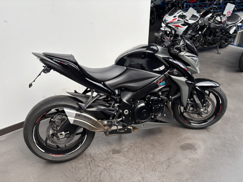 SUZUKI GSX-S 1000 SUZUKI GSX-S 1000