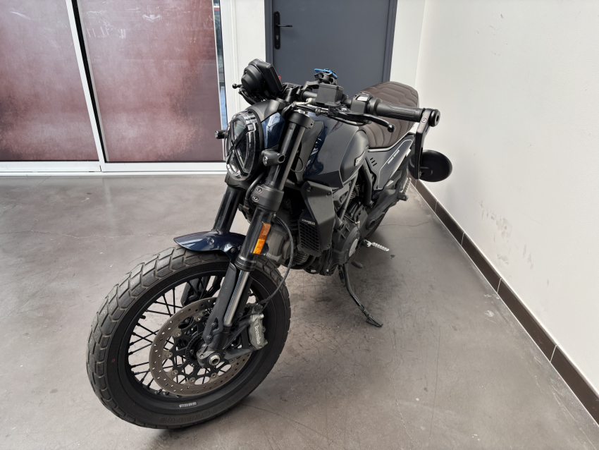 DUCATI SCRAMBLER 800 NIGHTSHIFT