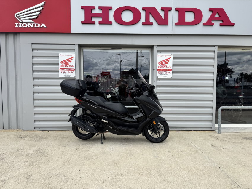 HONDA NSS FORZA 125 HONDA NSS FORZA 125