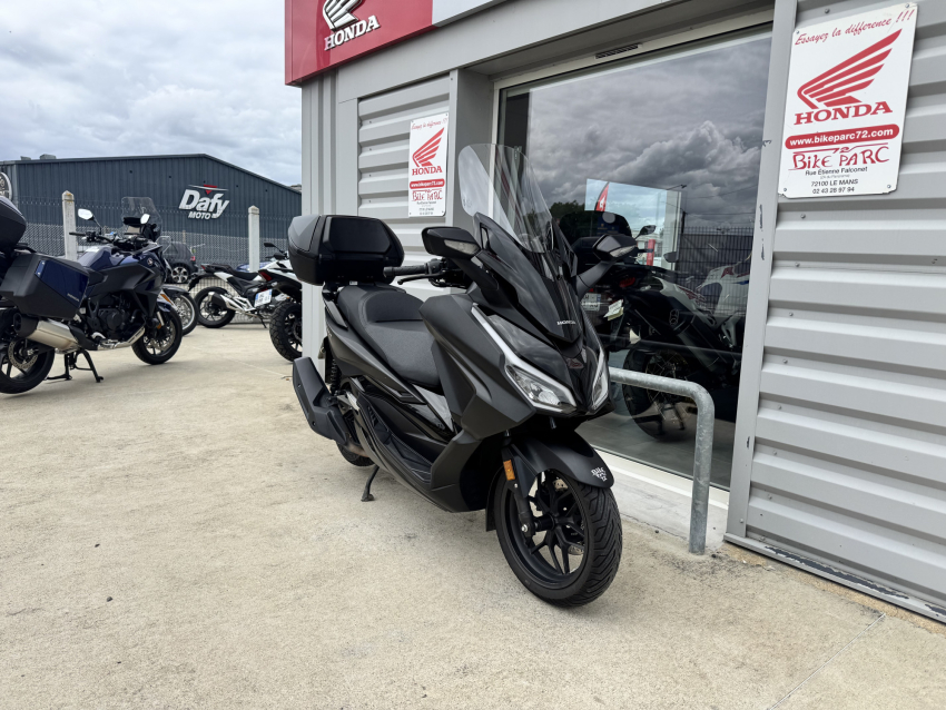 HONDA NSS FORZA 125 HONDA NSS FORZA 125