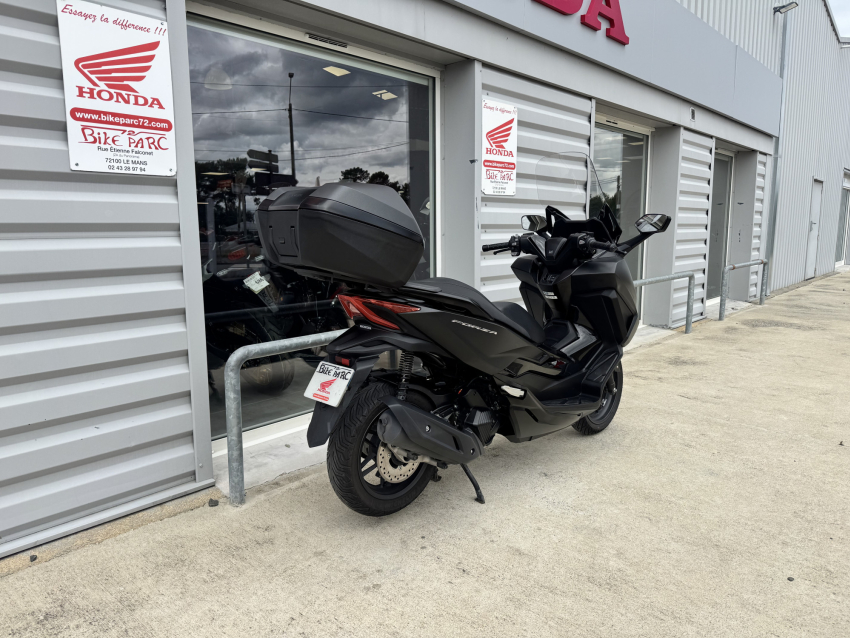 HONDA NSS FORZA 125 HONDA NSS FORZA 125