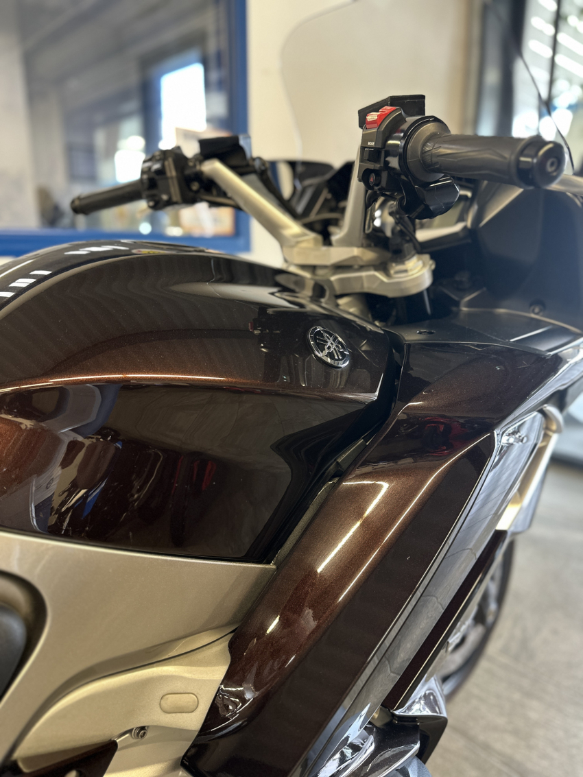 YAMAHA FJR 1300 AS YAMAHA FJR 1300 AS