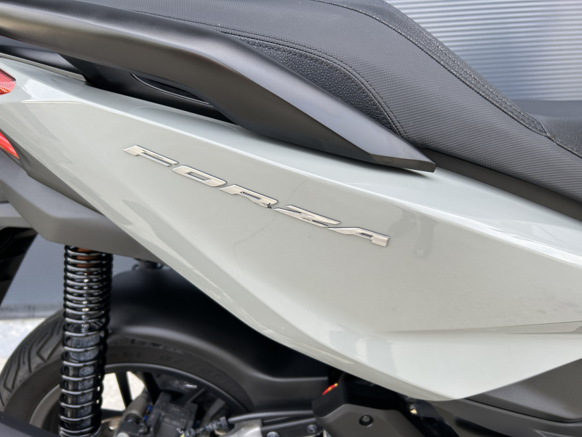 HONDA NSS FORZA 125 HONDA NSS FORZA 125