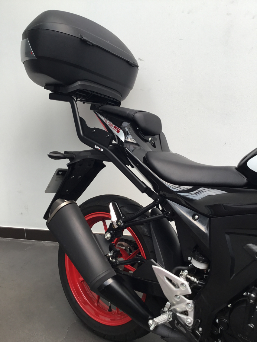SUZUKI GSX-S 125 ABS SUZUKI GSX-S 125 ABS